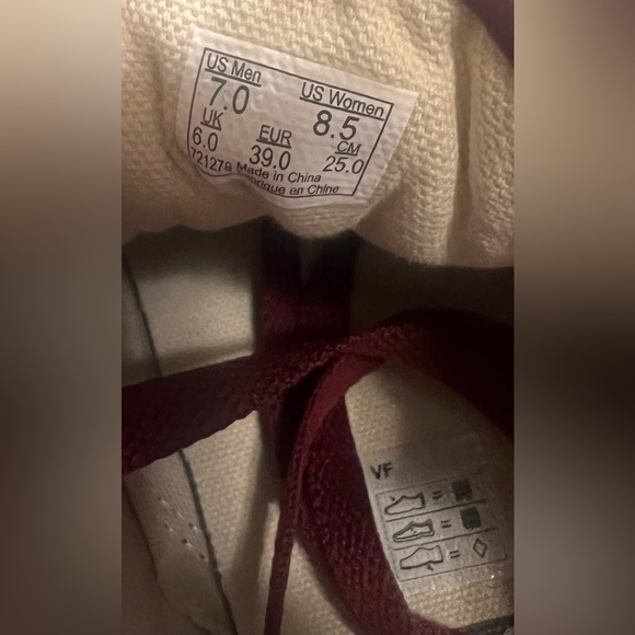 Vans Burgundy  Old School Lace Up Sneakers Men’s 7.0 Women’s 8.5 - Picture 7 of 7